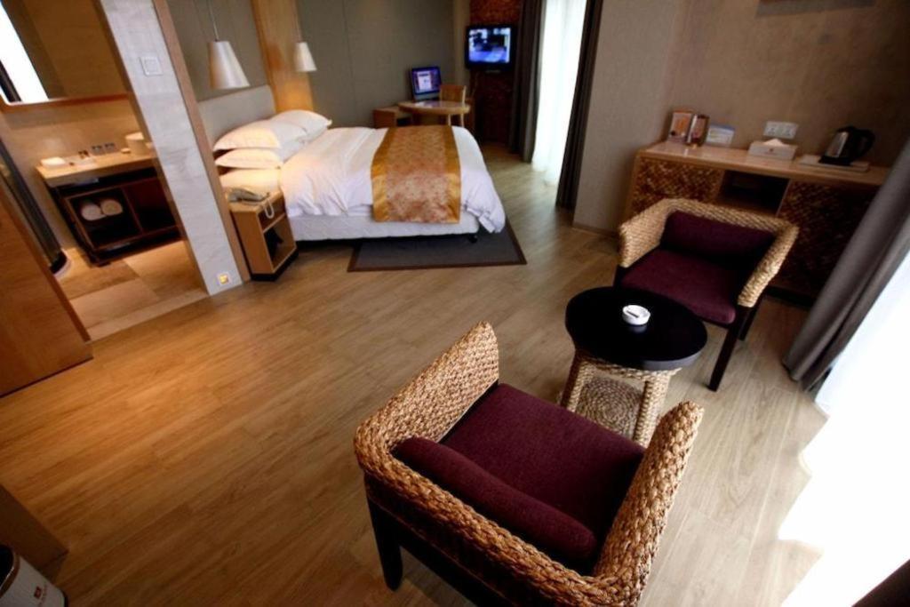Excemon Beach Hotel Beihai Exterior photo
