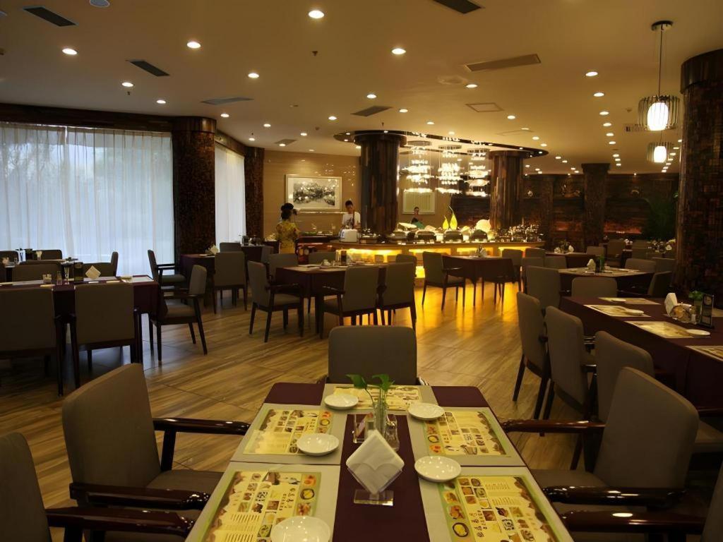 Excemon Beach Hotel Beihai Exterior photo