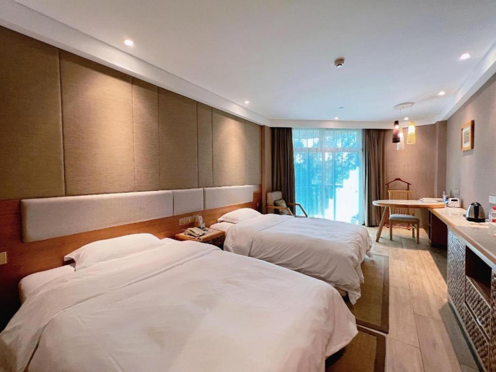 Excemon Beach Hotel Beihai Exterior photo
