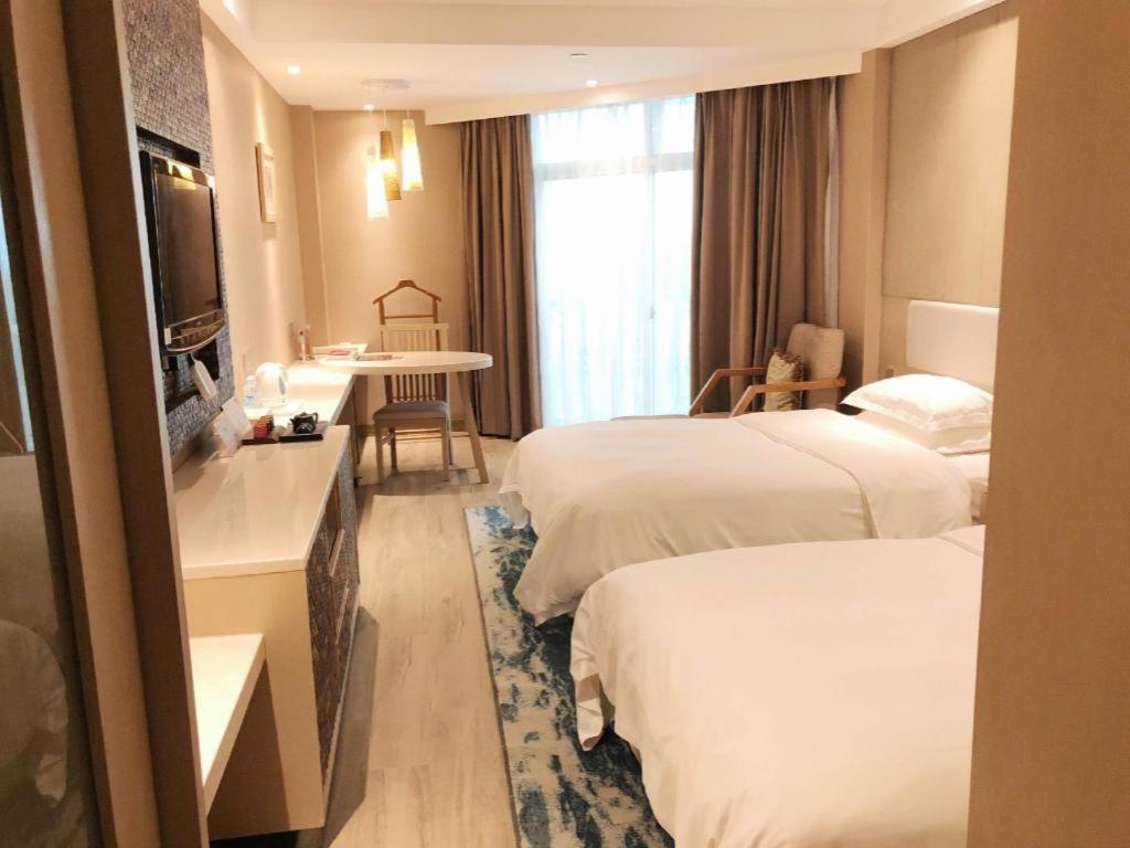 Excemon Beach Hotel Beihai Exterior photo