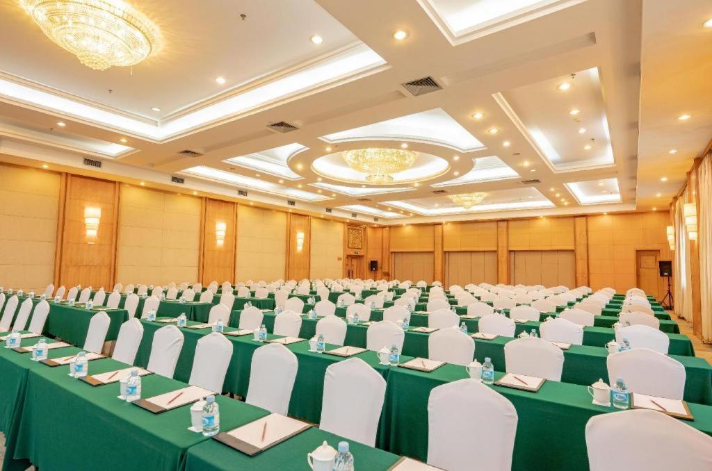 Excemon Beach Hotel Beihai Exterior photo