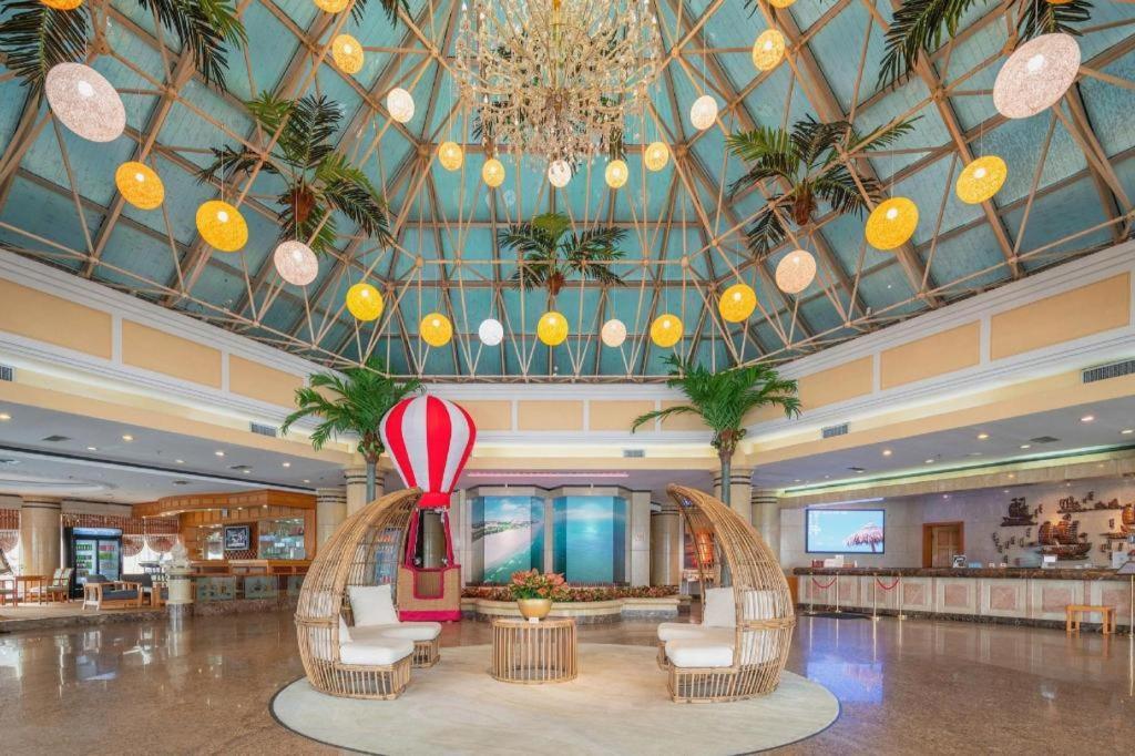 Excemon Beach Hotel Beihai Exterior photo
